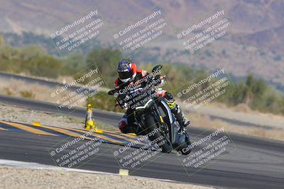 media/Nov-12-2023-SoCal Trackdays (Sun) [[5d1fba4e7d]]/Turn 14 (1035am)/